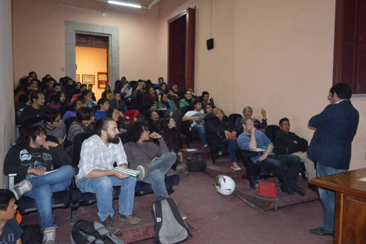 Inicia taller "Música en el Cine: Procedimientos Conscientes para Efectos Inconscientes"