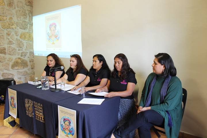 Presentación del Colectivo de Mujeres Transnacionales en la UNAM Centro Cultural Morelia