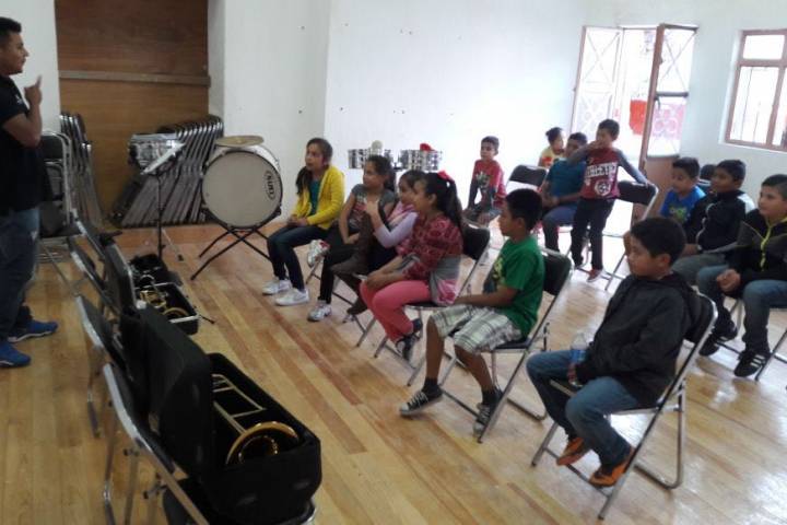 Fomenta Secum arte y música en niñas, niños y adolescentes de Penjamillo