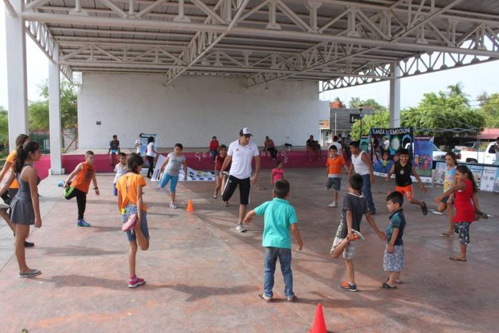 Realiza SSP jornadas de prevención en Apatzingán    