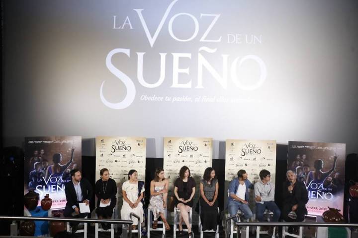 Presentan "La Voz de un Sueño" a medios de comunicación    