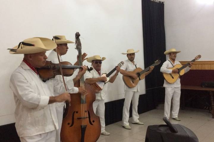 Presentan en el Museo Casa Natal de Morelos el libro "Cuentos y relatos de Jalisco, Colima y Michoacán"   