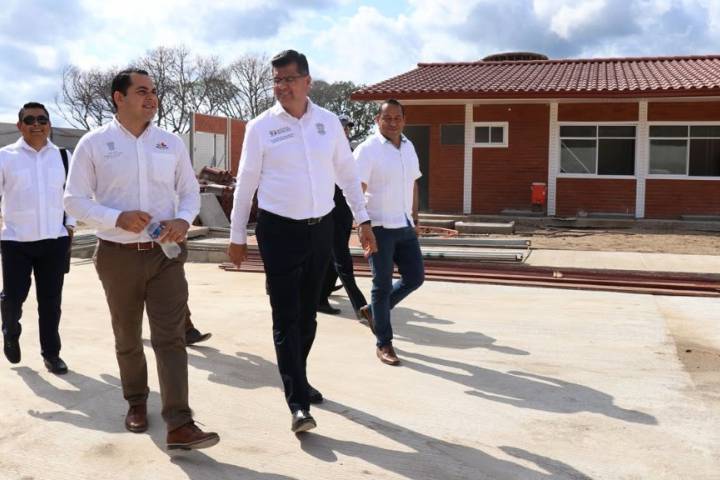 Avanza construcción del Complejo Administrativo y Policial Región Lázaro Cárdenas     