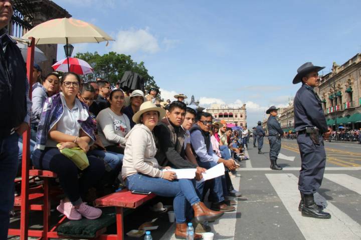 Reporta SSP saldo blanco en desfile Cívico-Militar