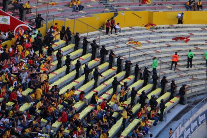 Vigila SSP Estadio Morelos, por partido Morelia - Pumas      