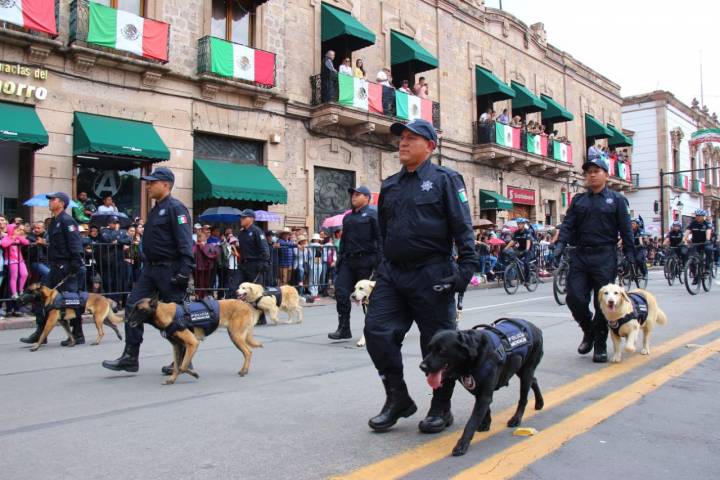 Sin incidentes, concluye desfile Cívico - Militar en Morelia: SSP 