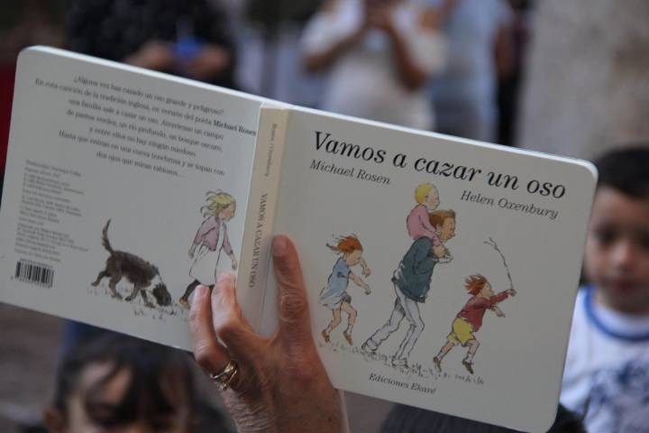 Risas y juegos en la Primera Fiesta del Libro Infantil y Juvenil de Morelia  