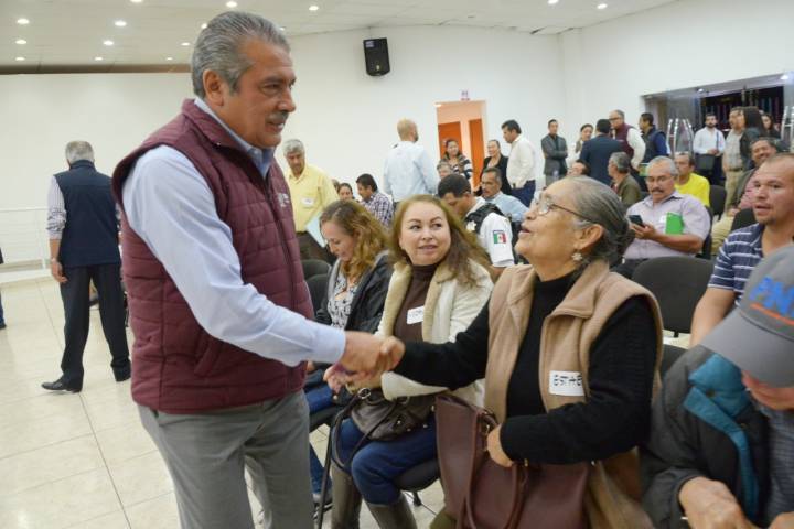 Se une ciudadanía a proyecto municipal de Raúl Morón