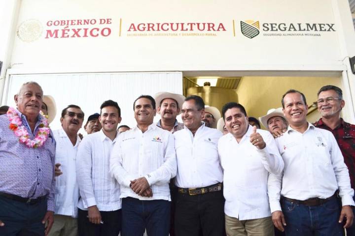 Apoya Federación alimentación y economía familiar con los centros de acopio de leche  