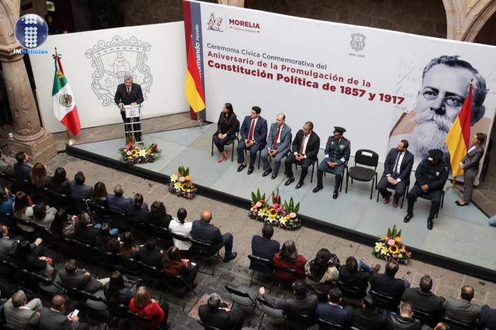 Encabeza Raúl Morón conmemoración de aniversario de la promulgación de las Constituciones de 1857 y 1917