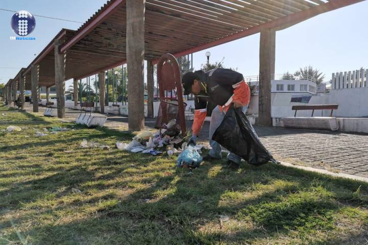 Gobierno municipal y vecinos, transforman áreas públicas de Villas del Pedregal