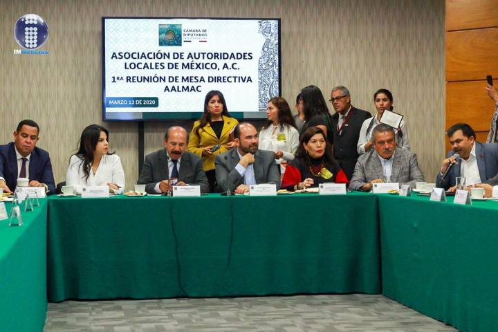 Comparte Raúl Morón, con municipios de todo el país, éxito del programa "Juntos Iluminando Morelia"  