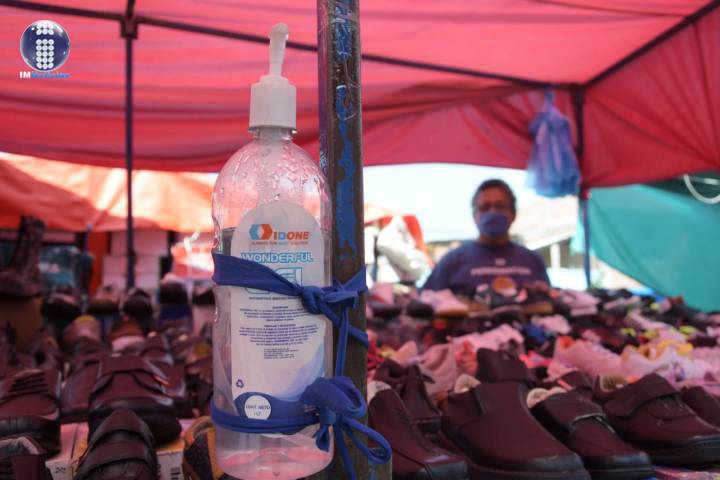 Supervisa Raúl Morón aplicación de medidas sanitarias en tianguis de Morelia  