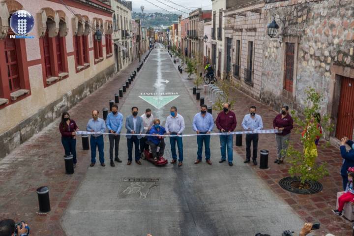 Entrega Raúl Morón rehabilitación integral de la calle Vasco de Quiroga