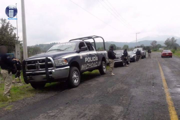 Hallan dos ejecutados en la carretera Zitácuaro - Tuzantla