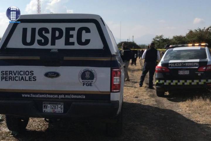 Localizan cadáver de mujer frente a jardín de niños