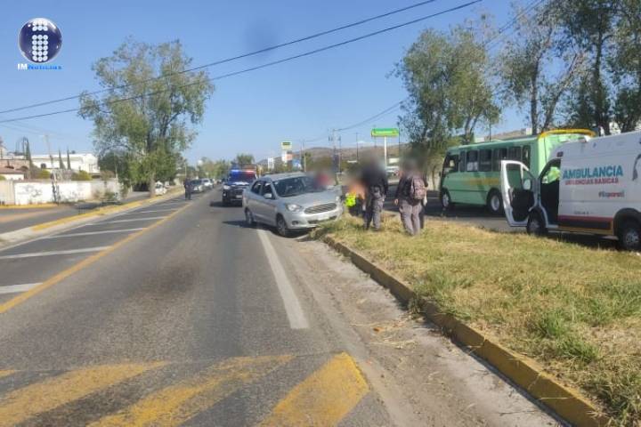 Atacan a balazos a 2 ocupantes de un automóvil en Tarímbaro 