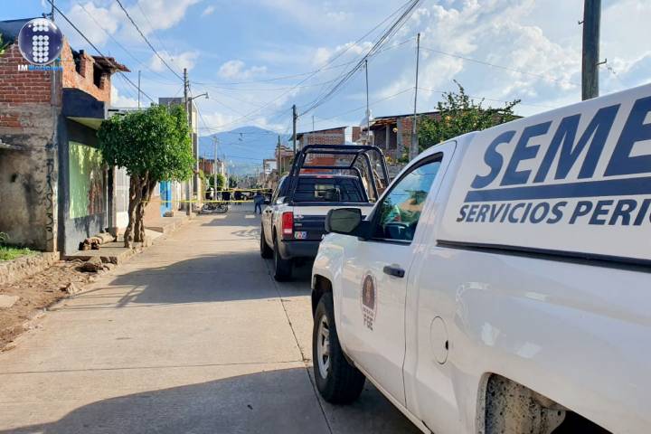 Con armas largas irrumpen en vivienda de La Burrera y matan a un joven