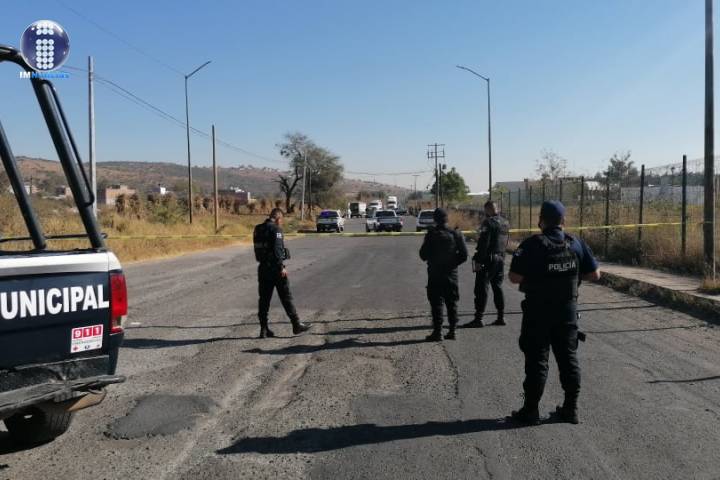 Encuentran cadáver baleado al lado de la UTM