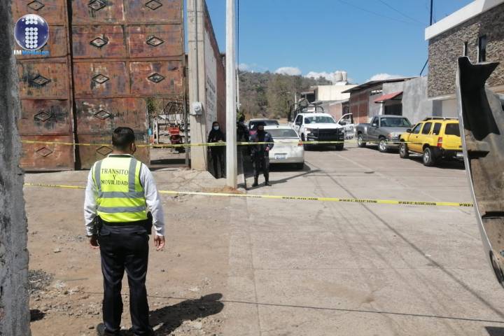 Encapuchados irrumpen en bodega y matan a un hombre