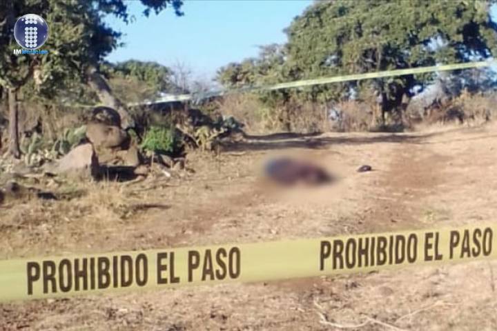 Hallan a hombre asesinado a balazos cerca del Rancho Las Flores