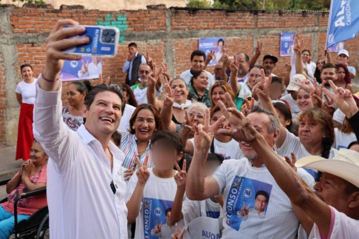 Alfonso Martínez consolida el voto en La Quemada y Mirador del Poniente