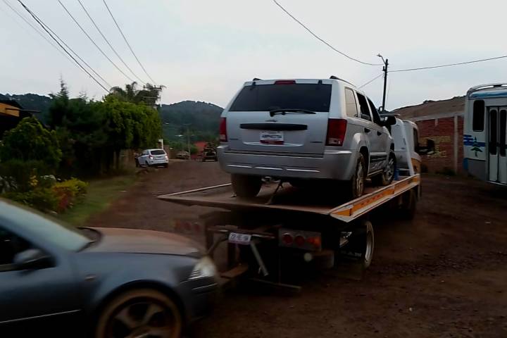 Fuerzas Federales liberan tras tiroteo a secuestrado y detienen a tres implicados, en Uruapan