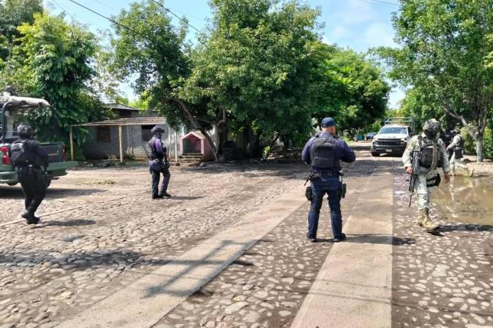  Preliminar delincuentes atacan a autoridades en "La Ruana"; preliminar dos agresores abatidos  
