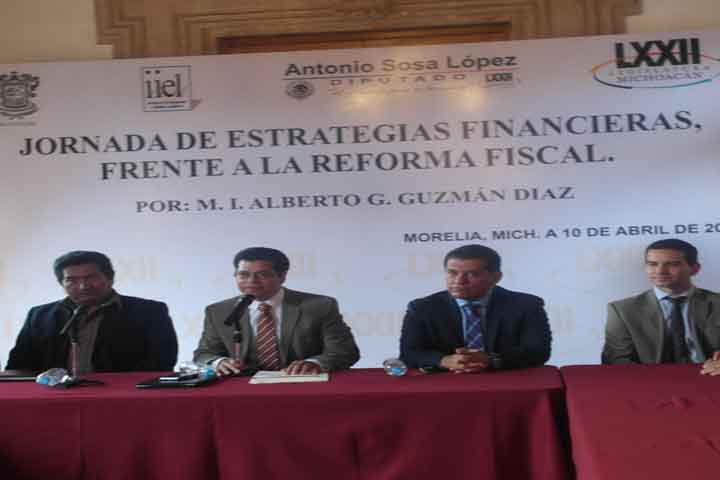 Realizan jornadas para enfrentar nuevas disposiciones fiscales